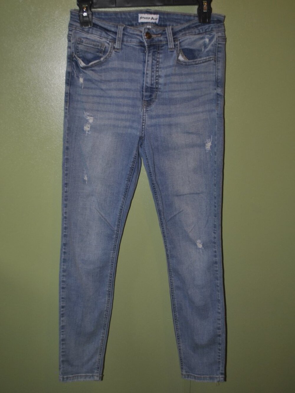 Studio Blue Womens 28 Distressed Light Wash Slim Skinny Stretch Jeans 134 - Picture 4 of 9